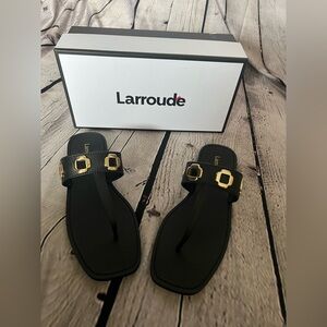Larroudé Women's Milan Grommet Thong Sandals
